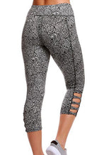 Monochrome Print Crisscross Detail Leggings